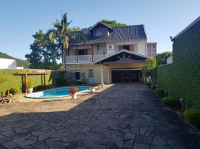 Casa centro Três Coroas